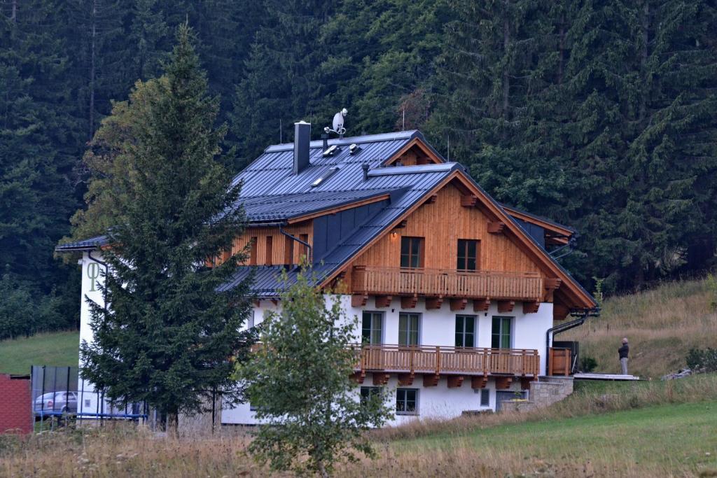 Železná Ruda 帕法尔卡旅馆酒店 外观 照片